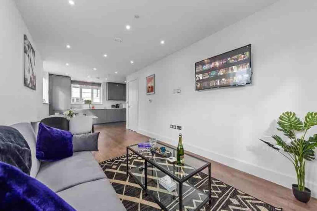 Appartamento Cozy Flat Near London Eye/ Victoria / Vauxhall Esterno foto