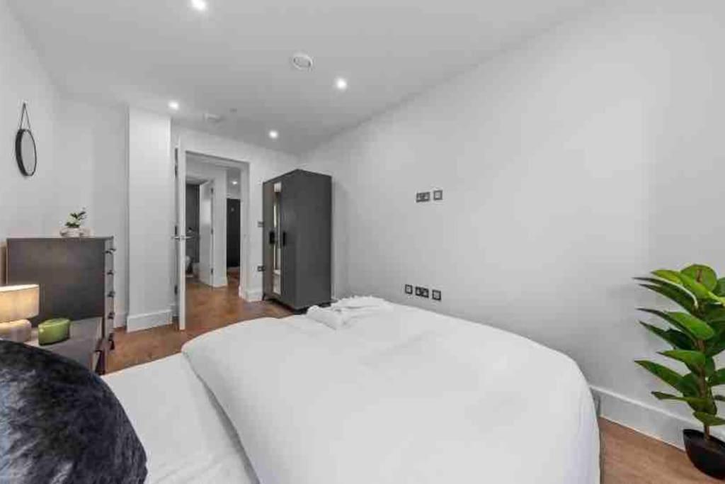 Appartamento Cozy Flat Near London Eye/ Victoria / Vauxhall Esterno foto