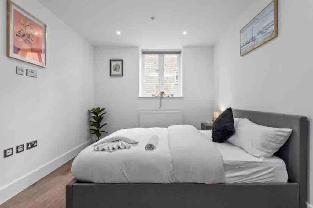 Appartamento Cozy Flat Near London Eye/ Victoria / Vauxhall Esterno foto