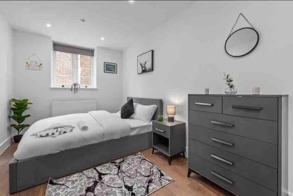 Appartamento Cozy Flat Near London Eye/ Victoria / Vauxhall Esterno foto